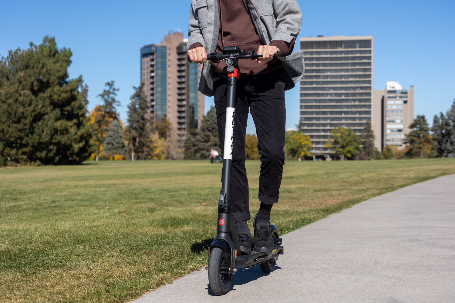 Product Overview: The G4 Electric Scooter for Adults